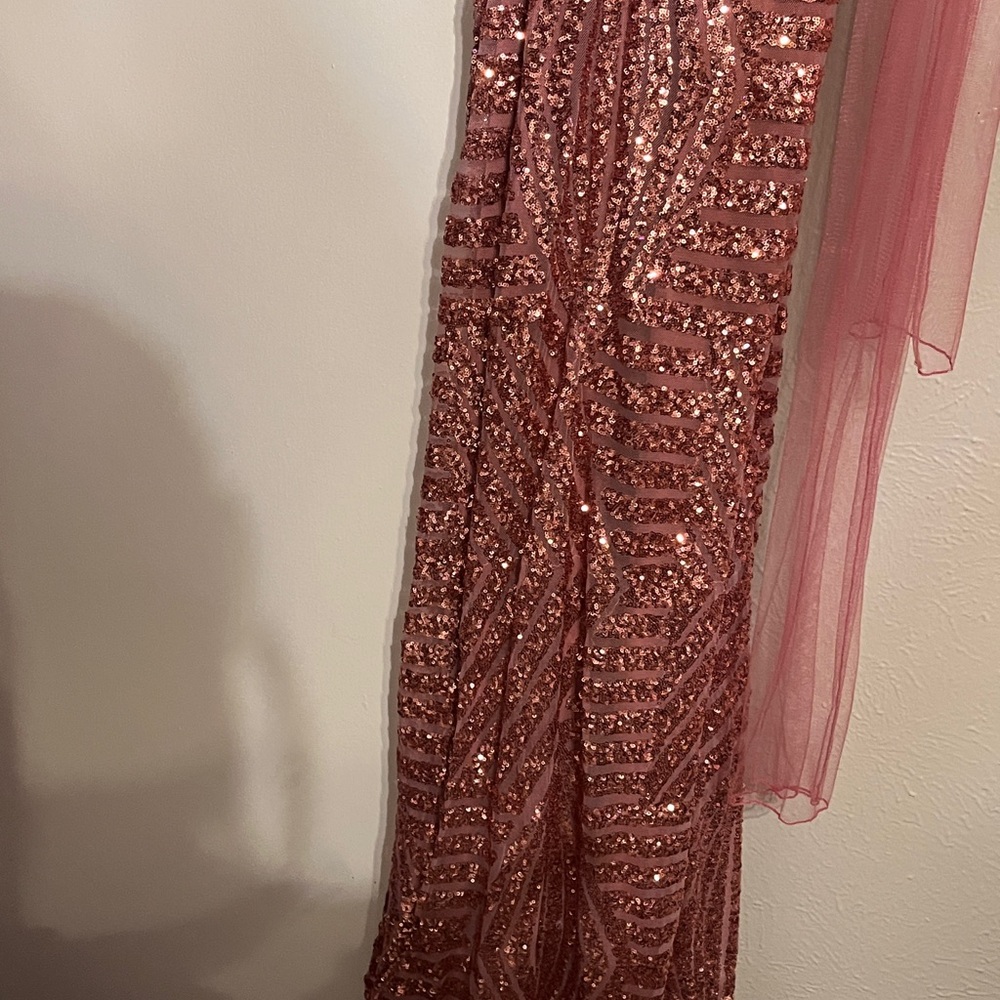 Sparkling Pink prom or wedding dress - Picture 4 of 6